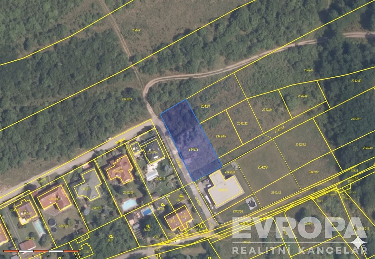 Prodej stavebního pozemku 1010 m² – fotografie 3