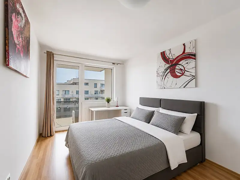 Prodej bytu 3+kk 99 m², Praha – náhled fotky 2