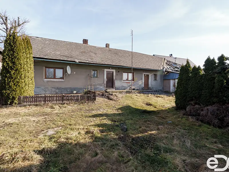 Prodej rodinného domu 70 m², pozemek 865 m², Lažany – náhled fotky 1