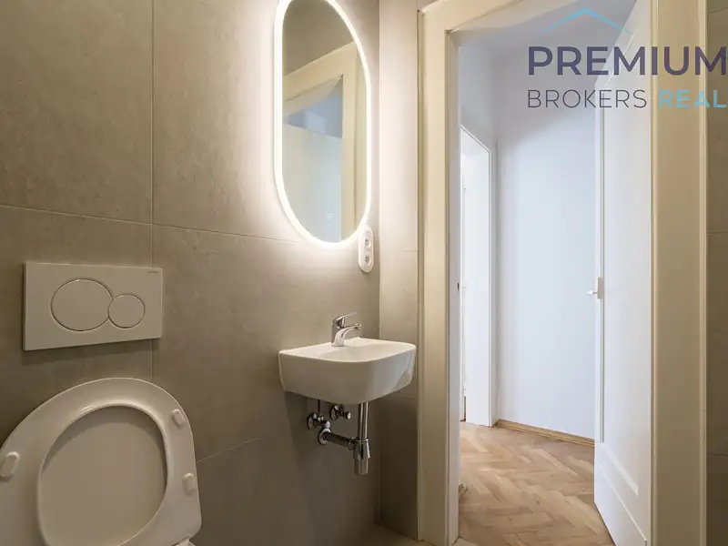 Pronájem bytu 1+kk 32 m², Praha – náhled fotky 2