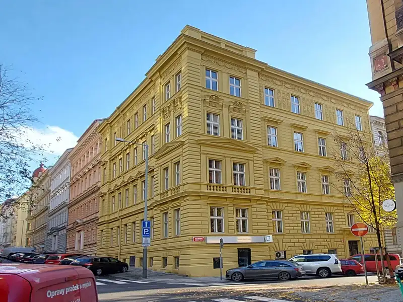 Pronájem bytu 3+kk 100 m², Praha – náhled fotky 1