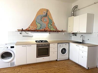 Pronájem bytu 2+1, 80 m² (2 z 15)