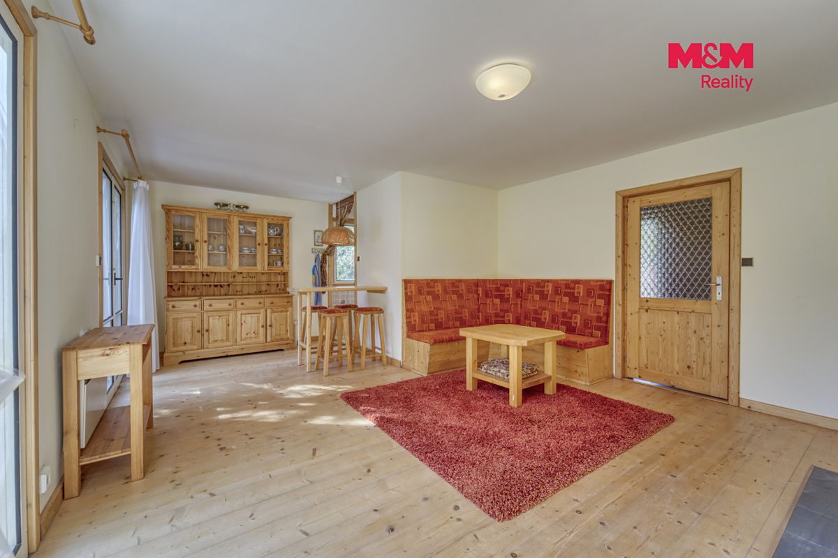 Prodej rodinného domu 79 m², pozemek 1300 m² – fotografie 4
