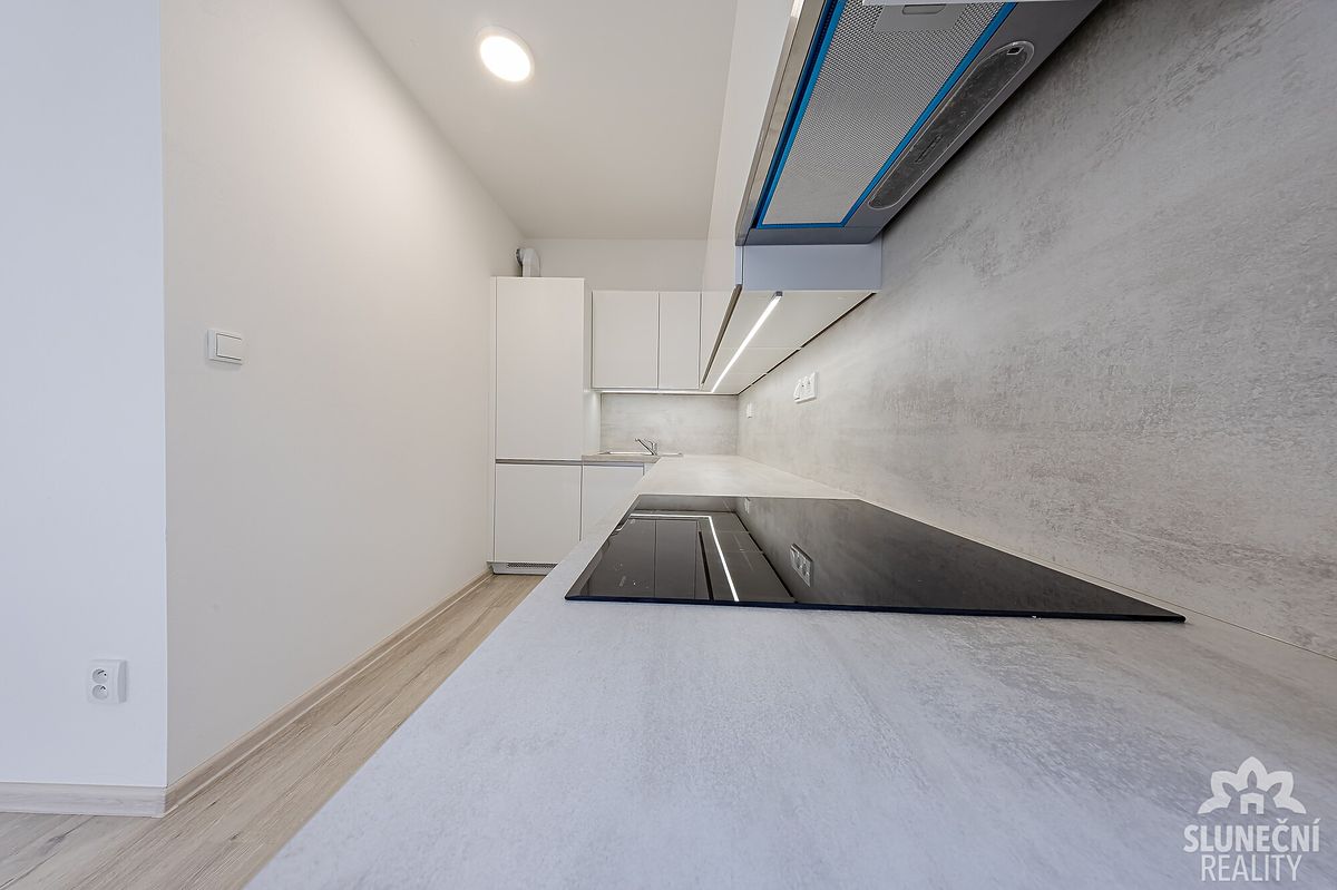 Pronájem bytu 2+kk 48 m² – fotografie 5