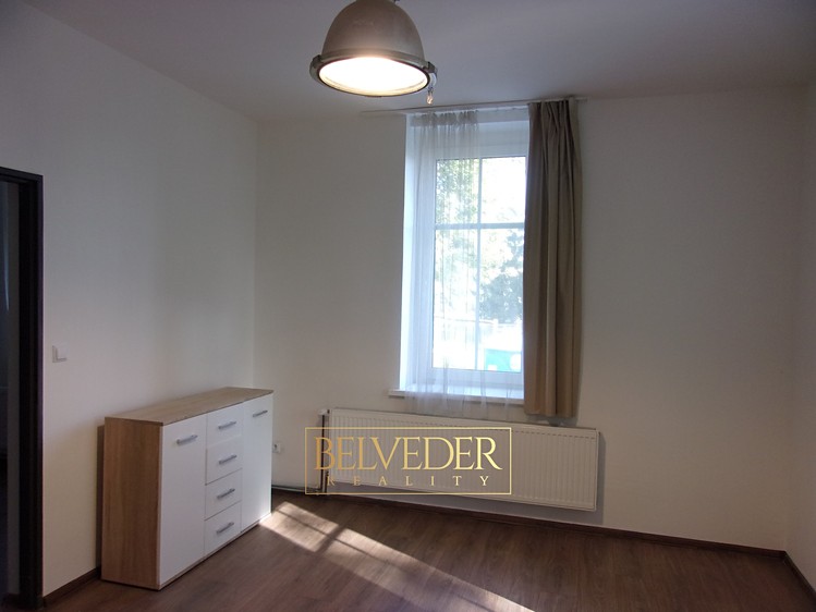 Квартира 2+kk в оренду, 54 м² (6 з 9)