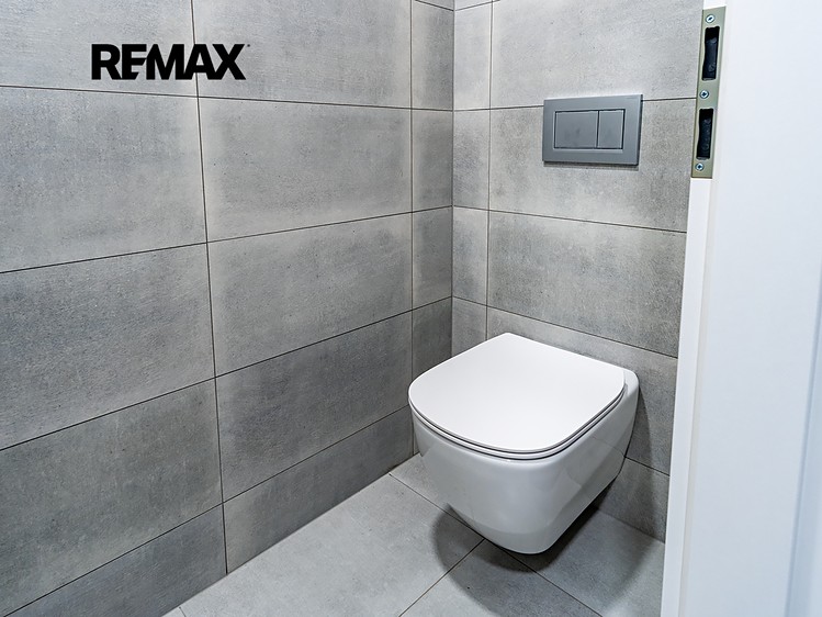 Prodej bytu 2+kk, 63 m² (7 z 55)