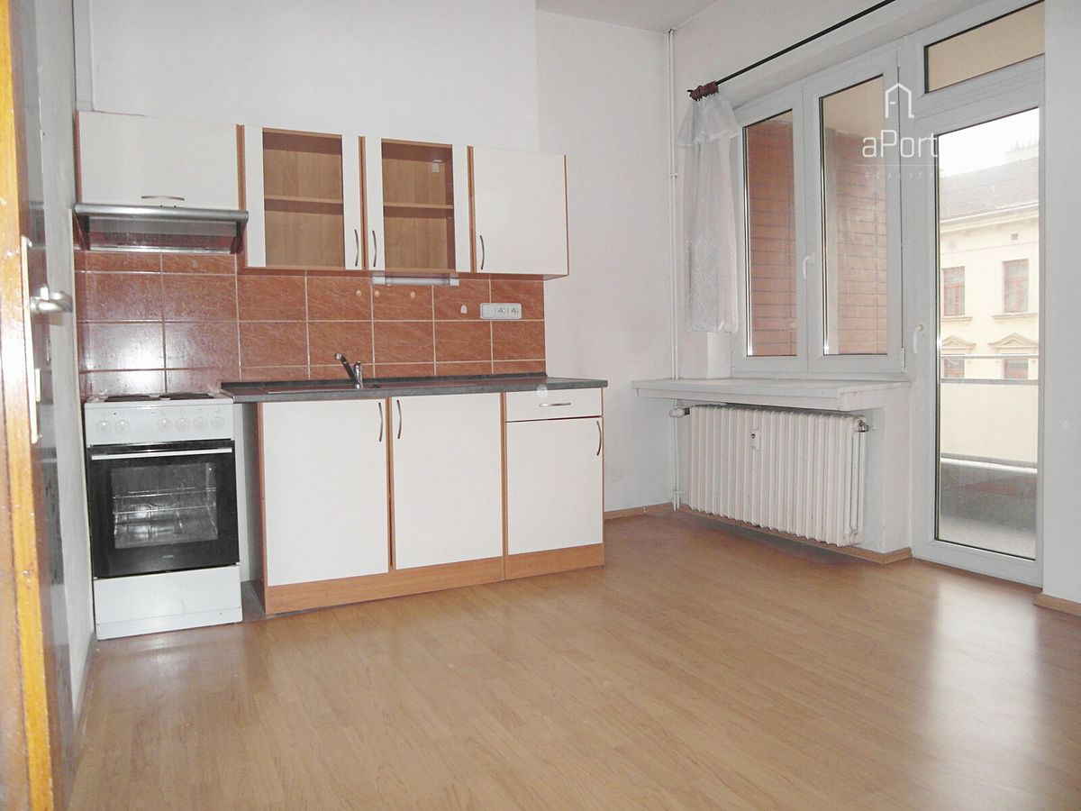 Pronájem bytu 2+1 51 m² – fotografie 2