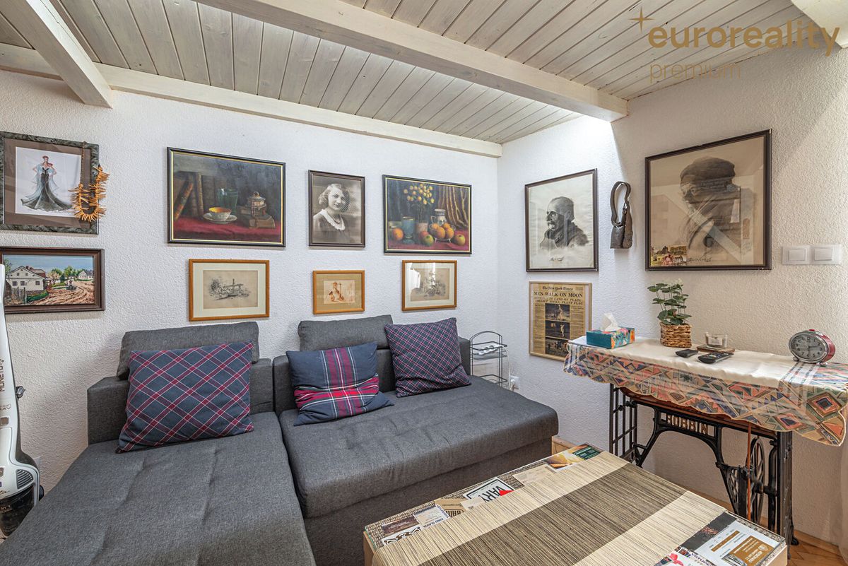 Prodej bytu 1+kk 25 m² – fotografie 4