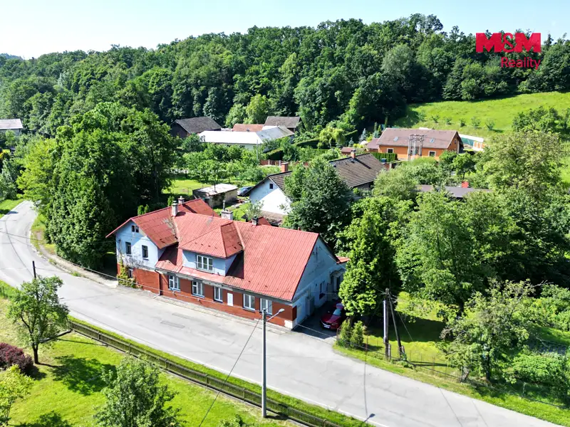 Prodej rodinného domu 210 m², pozemek 936 m², Fulnek – náhled fotky 2