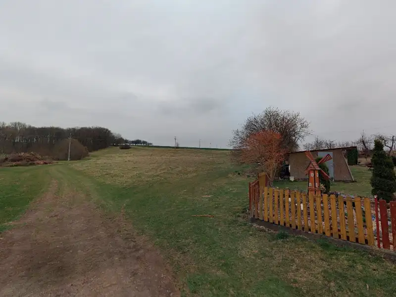 Prodej zahrady 5683 m², Vinary – náhled fotky 2