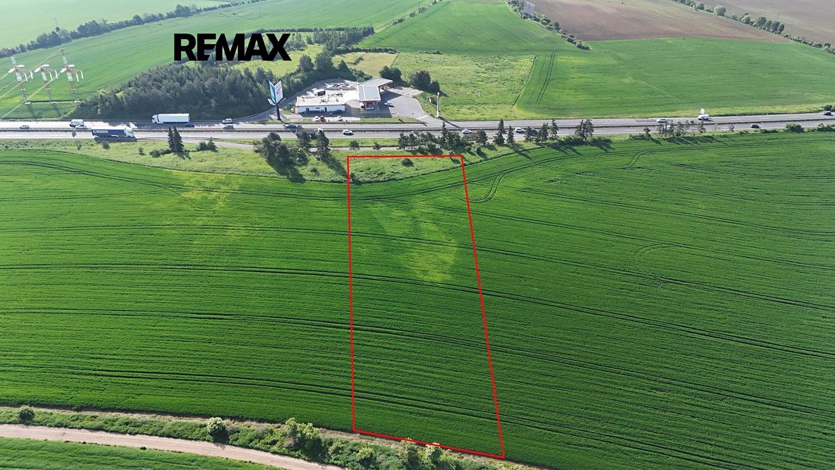 Prodej pole 7076 m²