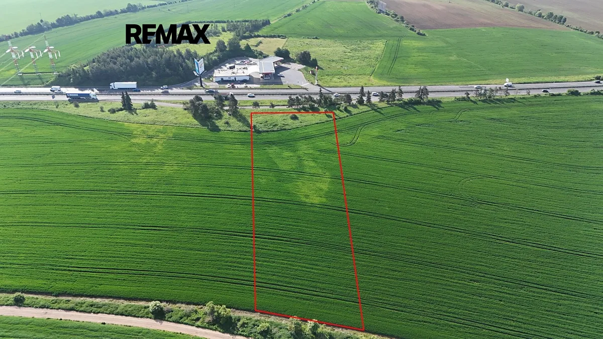 Prodej pole 7076 m²