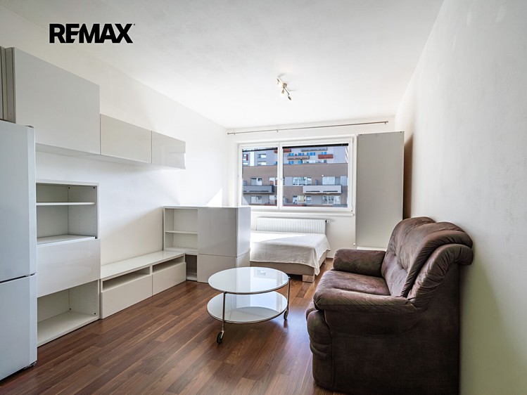Квартира 1+kk на продаж, 28 м² (10 з 21)