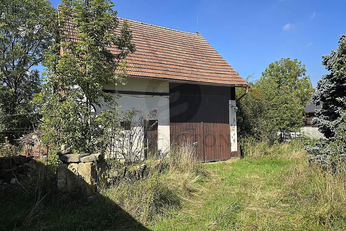 Prodej rodinného domu 100 m², pozemek 2383 m² – fotografie 3