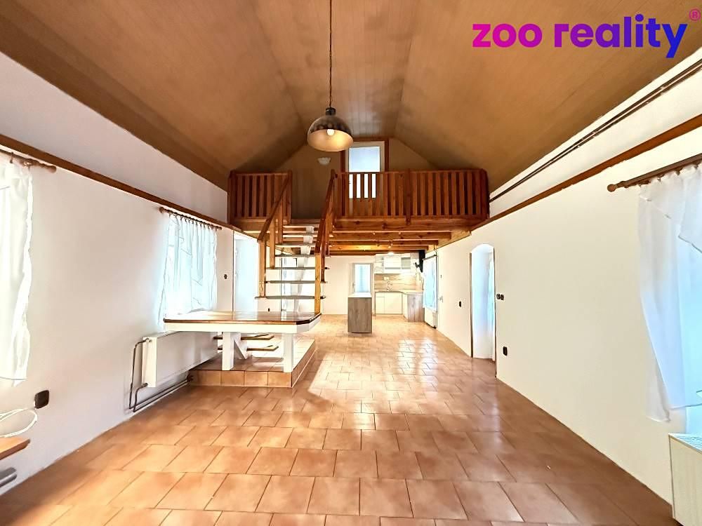 Prodej rodinného domu 140 m², pozemek 431 m² – fotografie 4