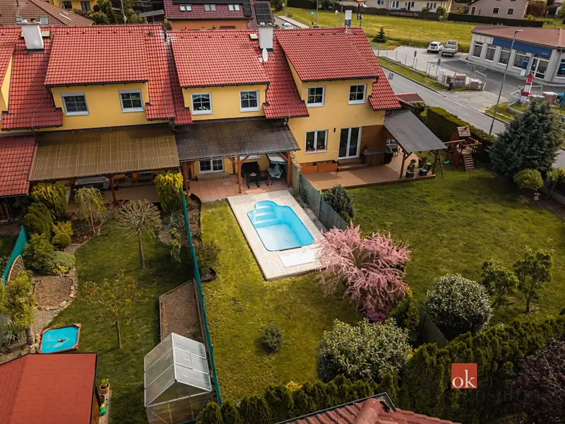 Prodej rodinného domu 122 m², pozemek 121 m², Vejprnice – náhled fotky 1