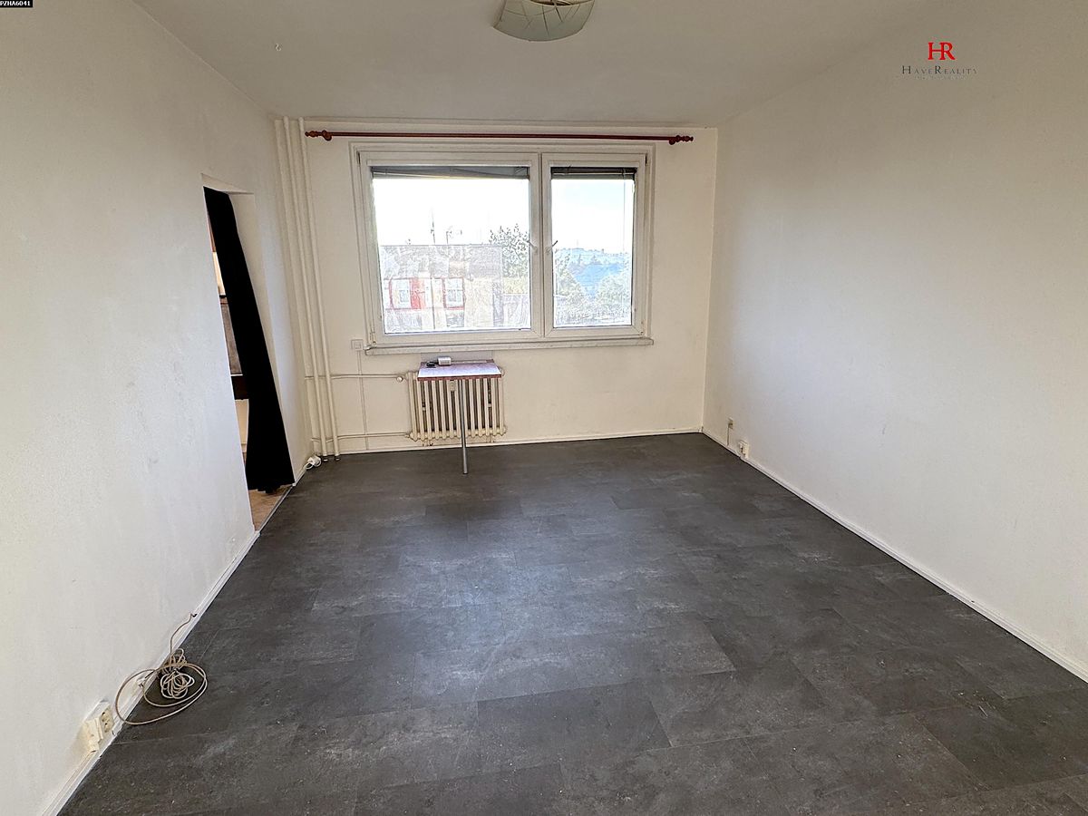 Pronájem bytu 1+1 29 m² – fotografie 3