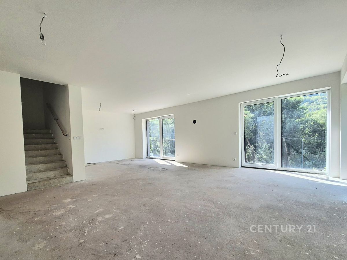 Prodej bytu 4+kk 132 m² – fotografie 5