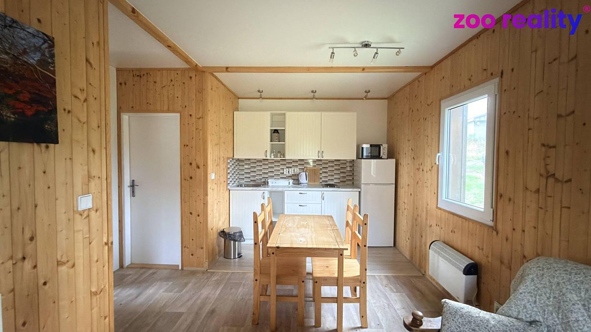 Pronájem rodinného domu 60 m², pozemek 400 m² – fotografie 2