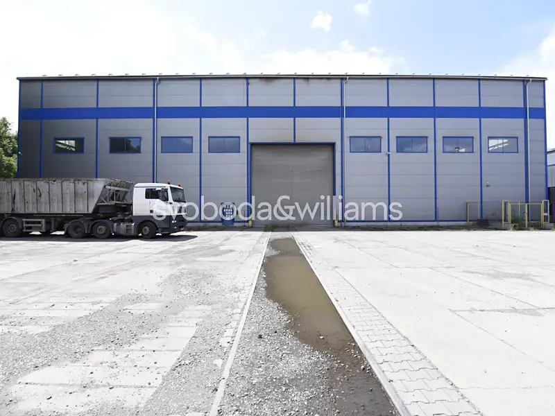 Pronájem výrobní haly, prostoru 1100 m², Kladno – náhled fotky 1