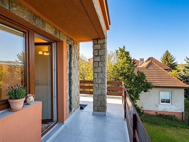 Haus zum Kauf, 241 m² (30 von 32)