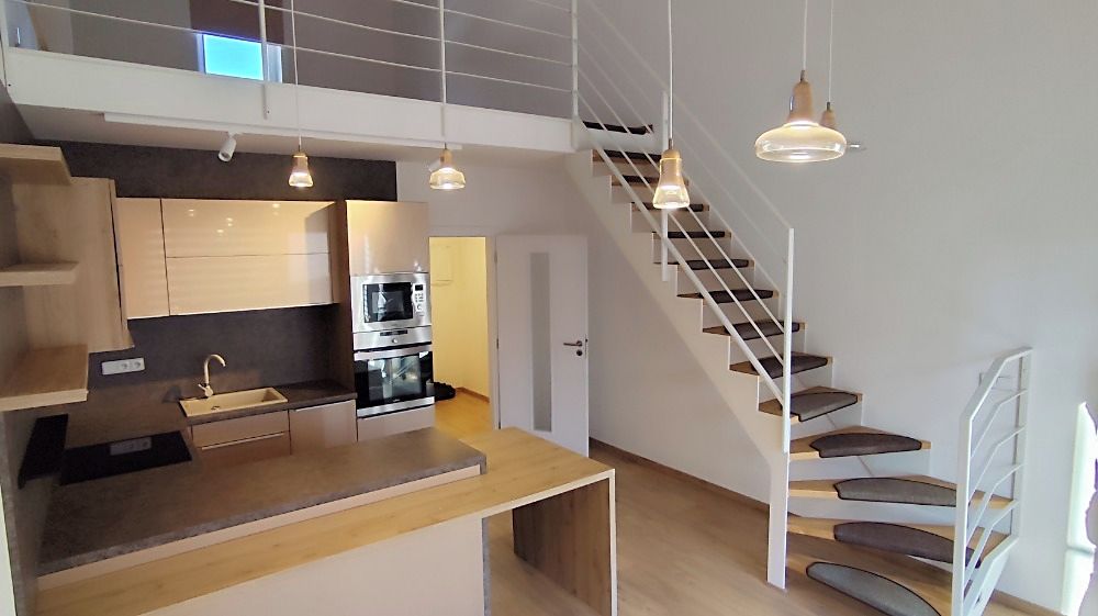 Pronájem bytu 2+kk 52 m²