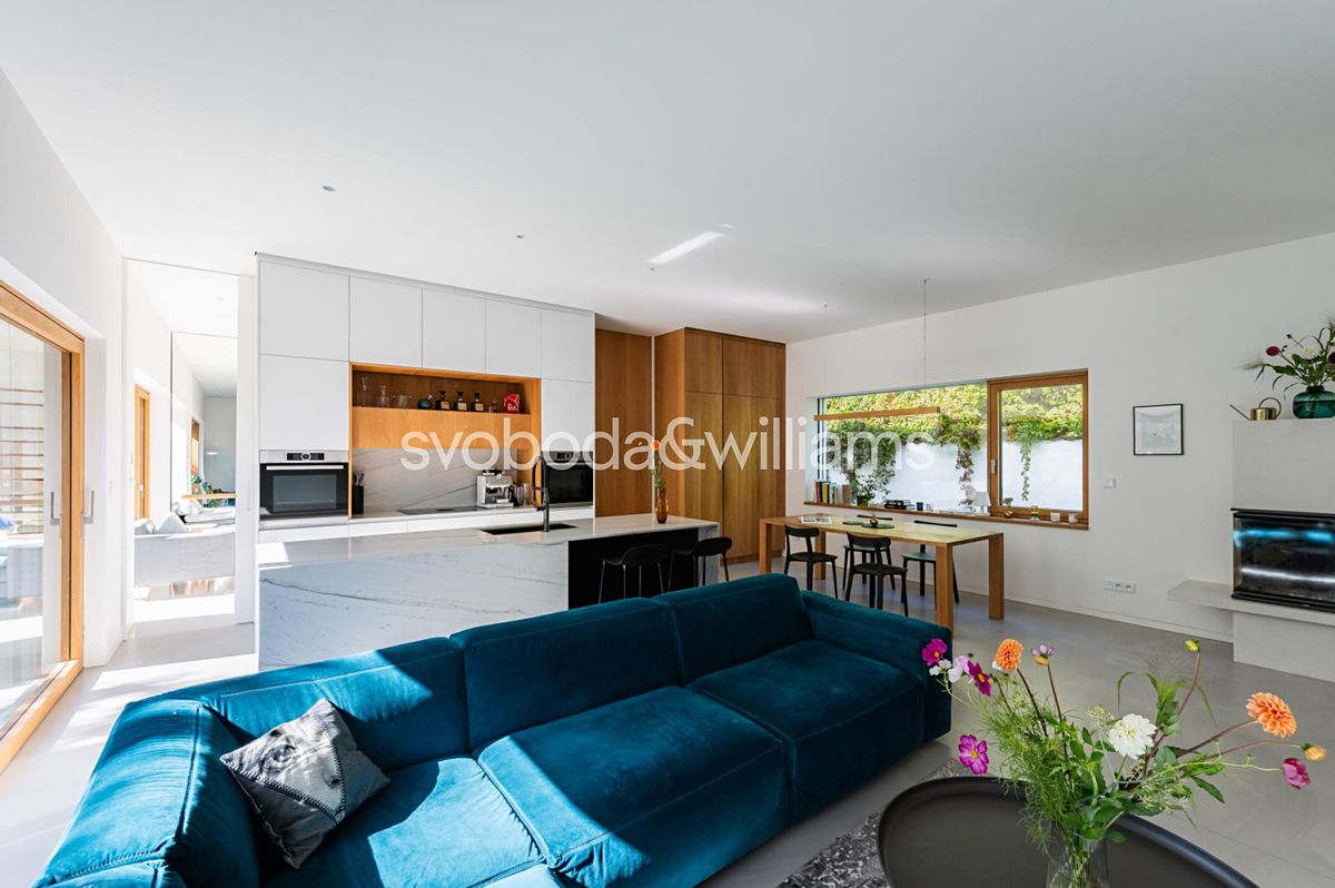 Prodej rodinného domu 157 m², pozemek 781 m² – fotografie 3