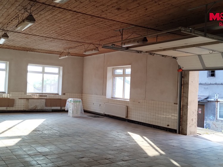 Pronájem komerčního prostoru, 160 m² (3 z 10)