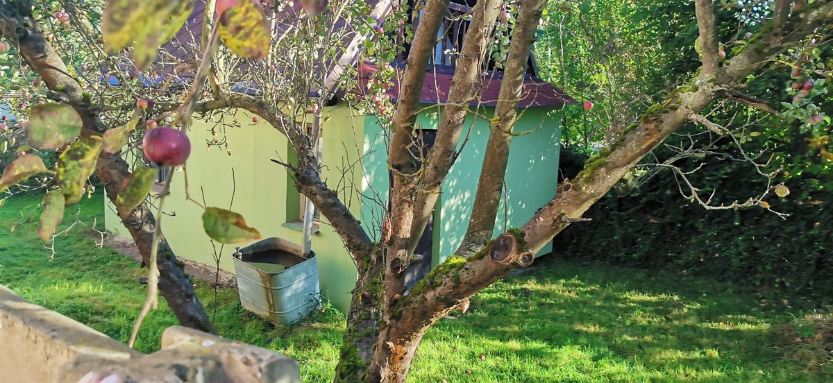 Prodej stavebního pozemku 221 m² – fotografie 4
