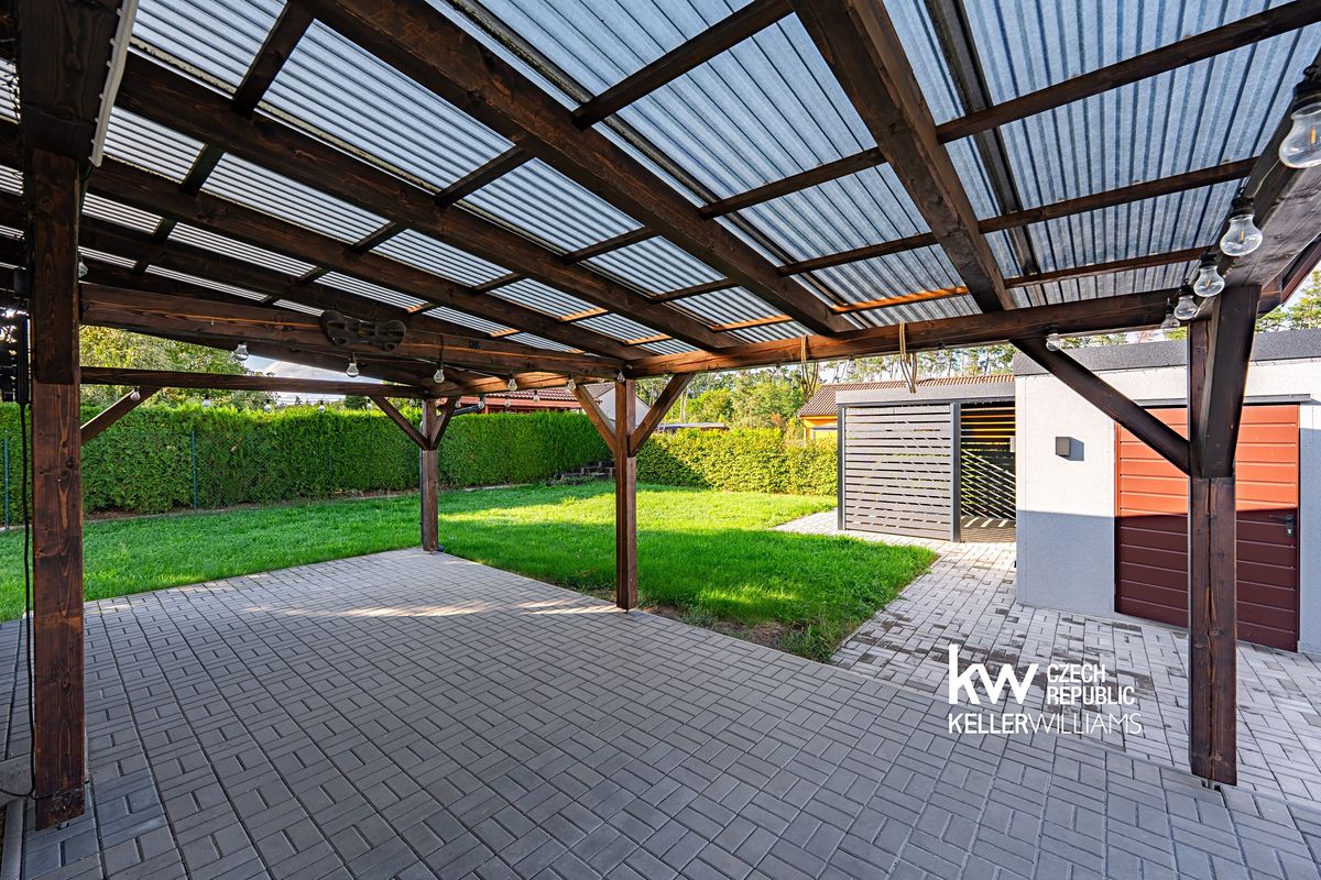 Prodej rodinného domu 90 m², pozemek 691 m² – fotografie 5