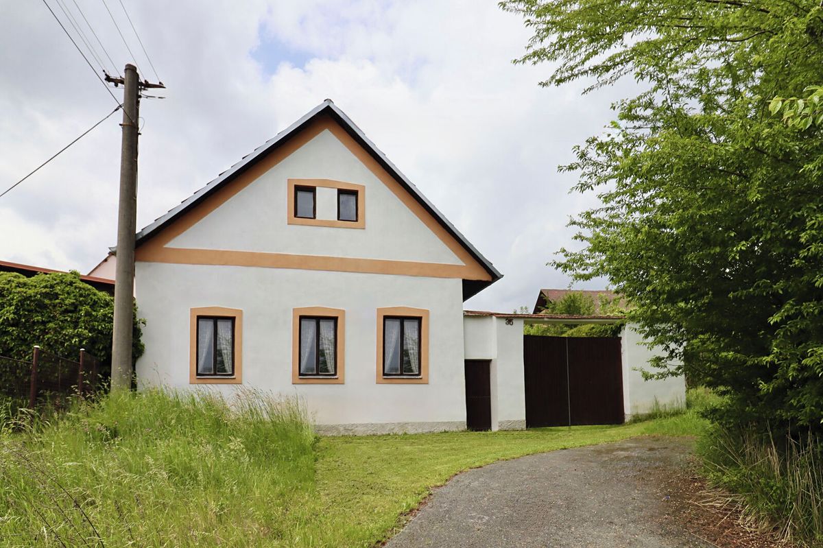 Prodej rodinného domu 124 m², pozemek 759 m²