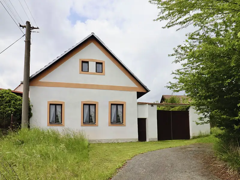 Prodej rodinného domu 124 m², pozemek 759 m², Vlčeves – náhled fotky 1