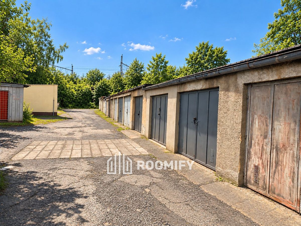 Prodej garáže 18 m² – fotografie 4
