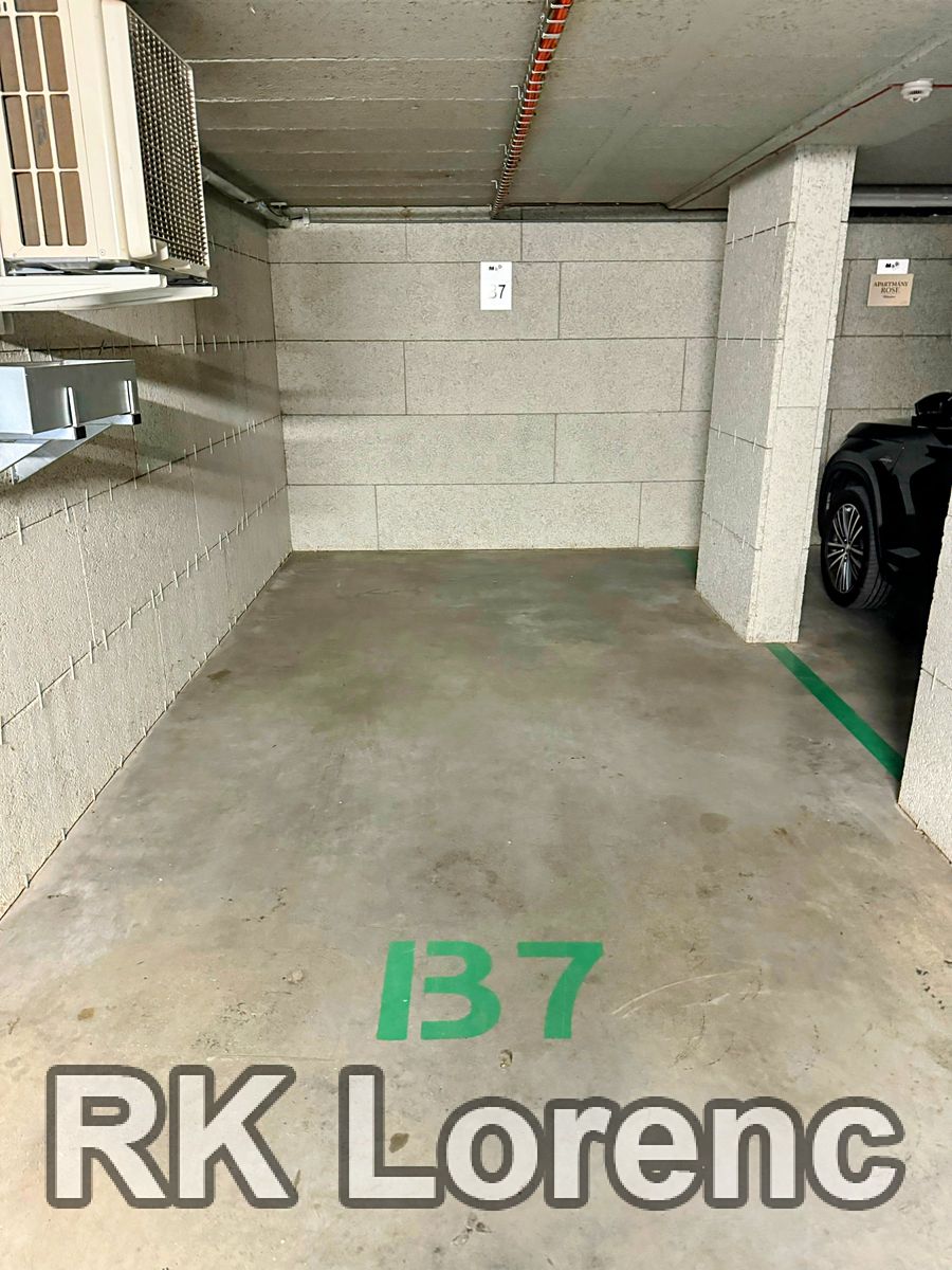 Prodej garážového stání 16 m² – fotografie 4