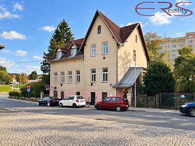 Prodej rodinného domu 518 m², pozemek 502 m²