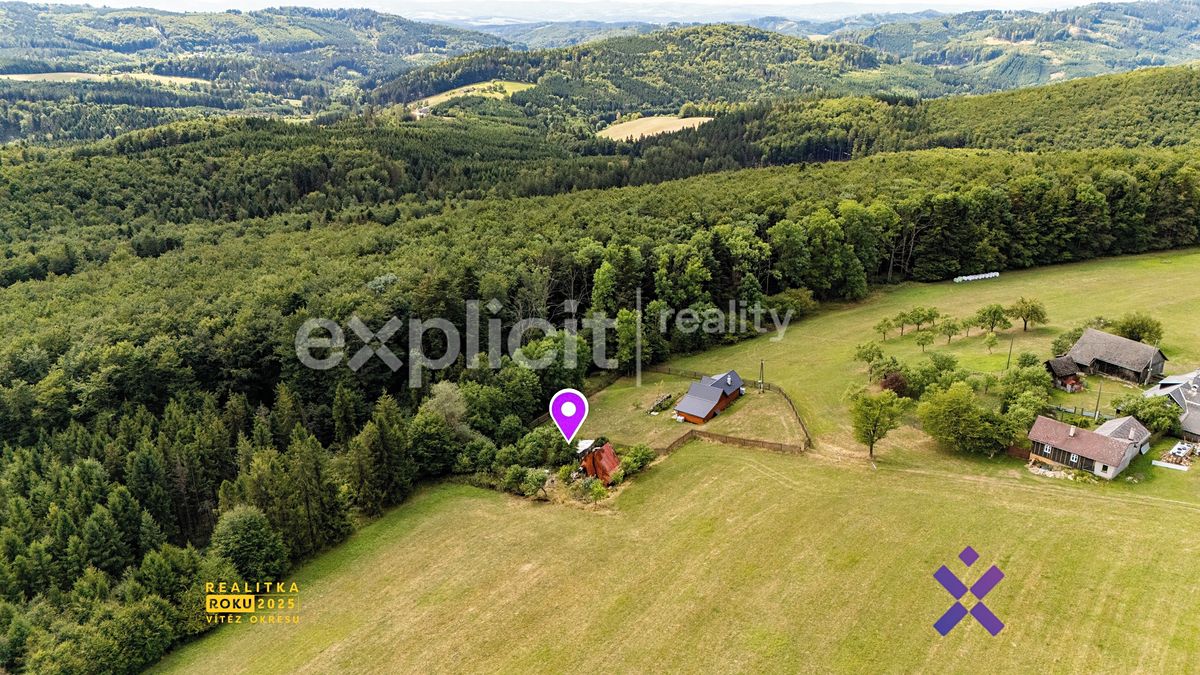 Prodej stavebního pozemku 1355 m² – fotografie 2