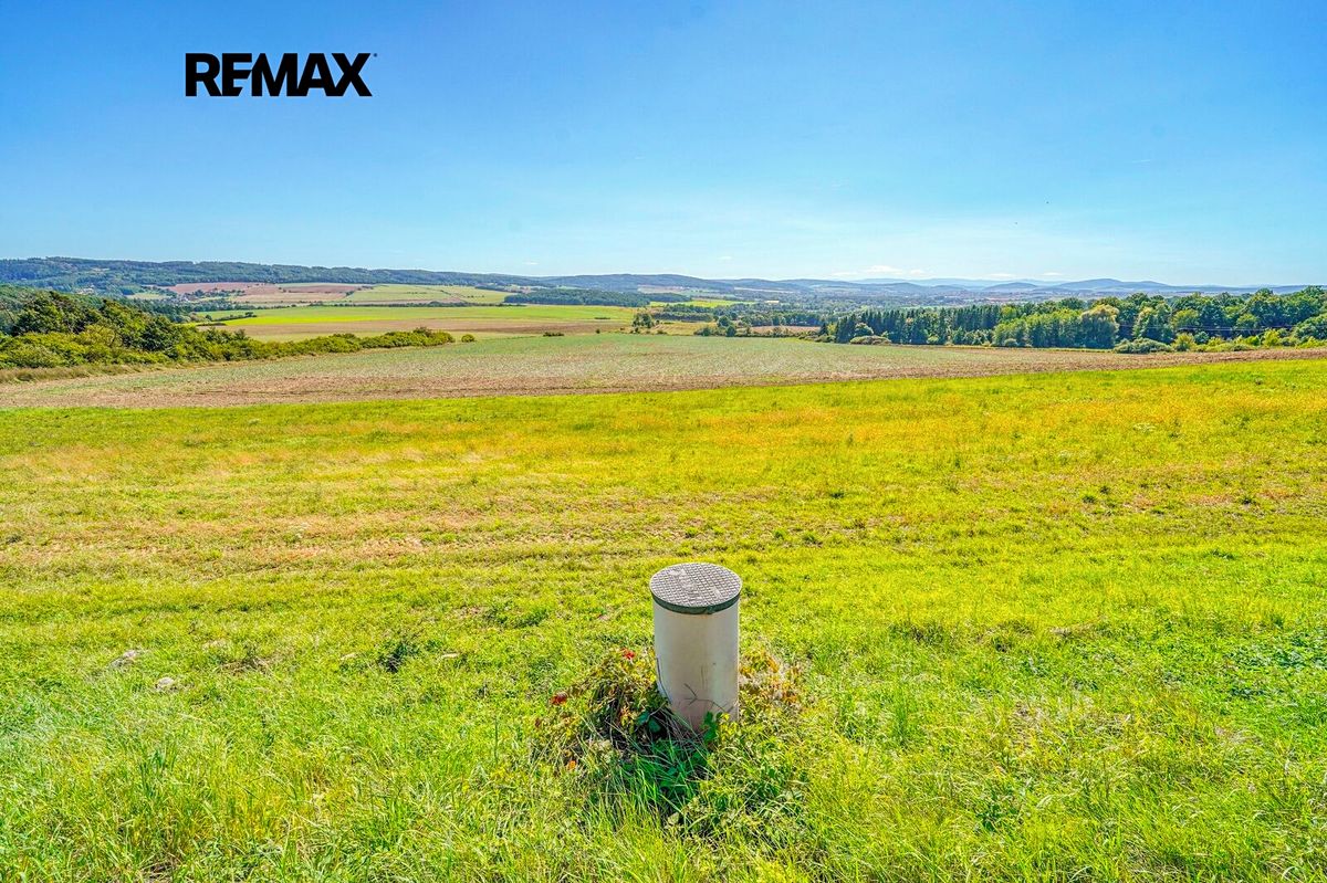 Prodej stavebního pozemku 800 m² – fotografie 3
