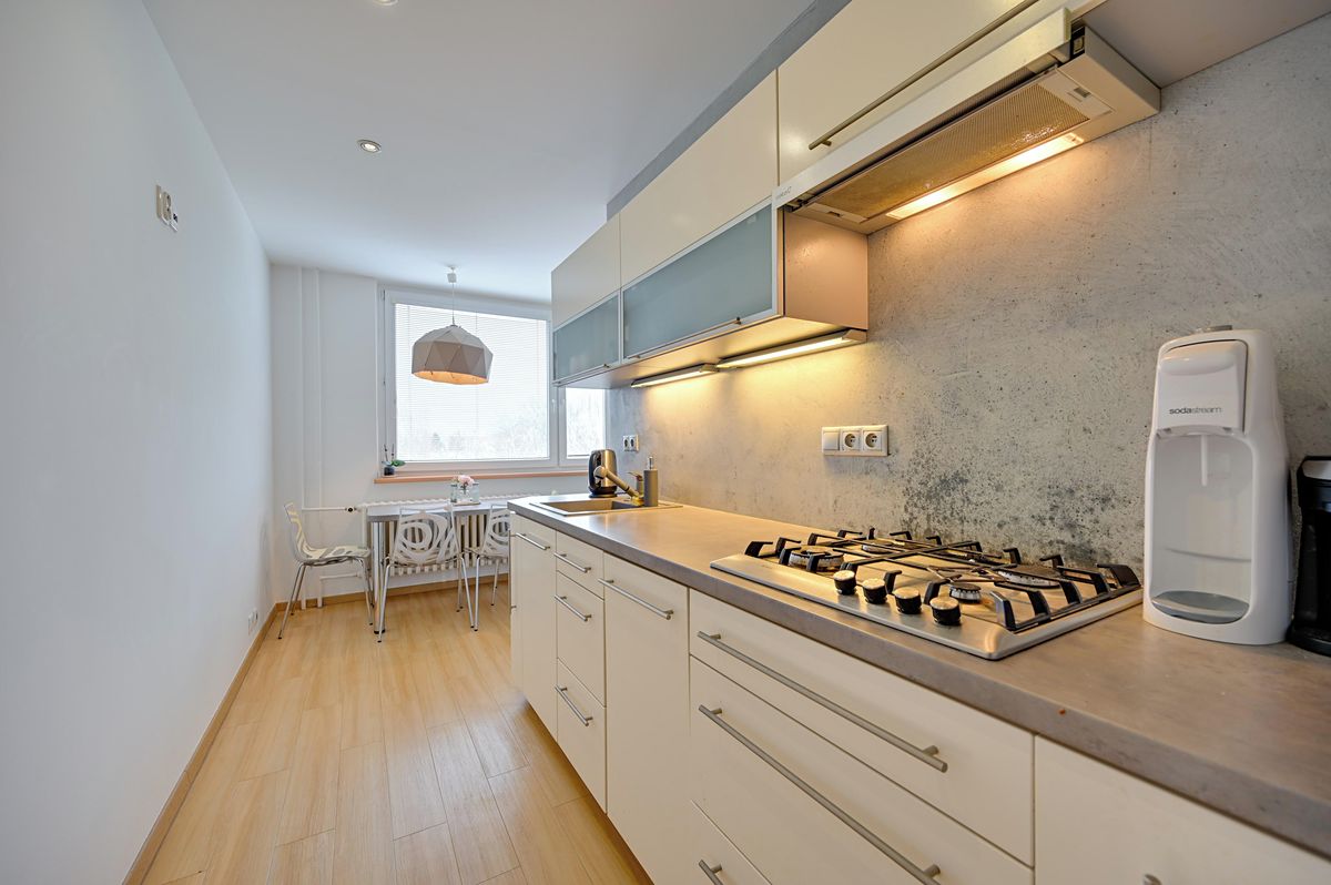 Pronájem bytu 2+1 55 m² – fotografie 2