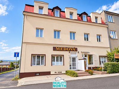 Prodej rodinného domu 450 m², pozemek 623 m²