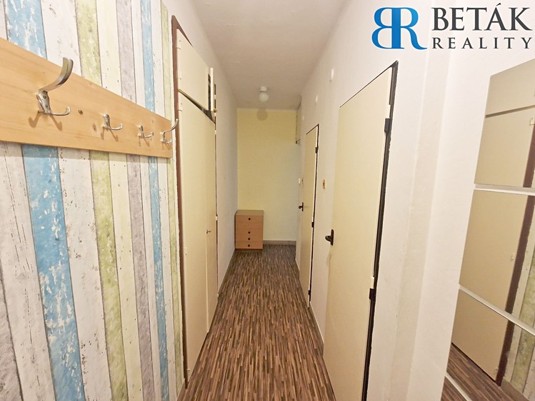 Wohnung 1+1 zum Kauf, 33 m² (9 von 12)