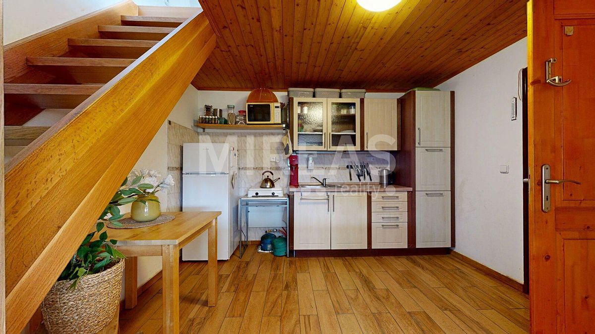 Prodej chaty 34 m², pozemek 282 m² – fotografie 2