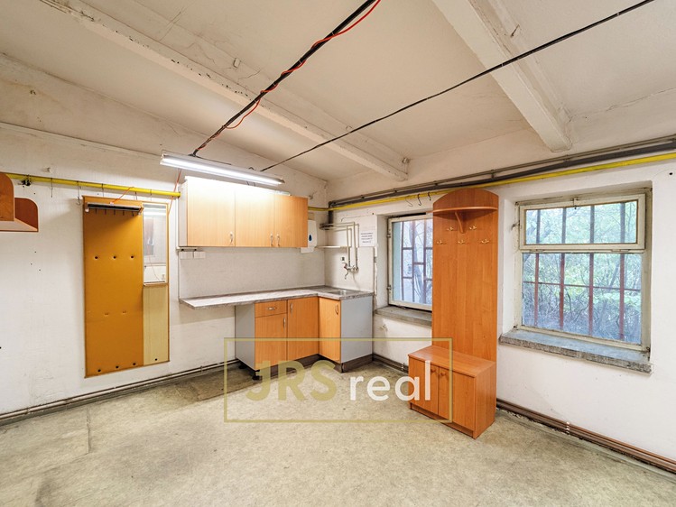 Gewerbefläche zum Kauf, 1.710 m² (11 von 15)