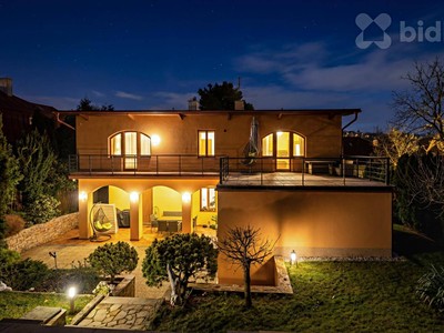 Будинок на продаж, 350 м² (2 з 45)