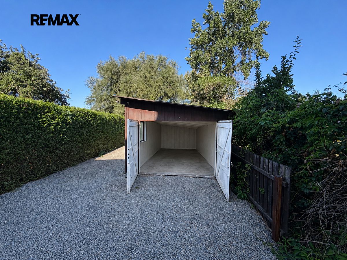 Pronájem garáže 20 m² – fotografie 3