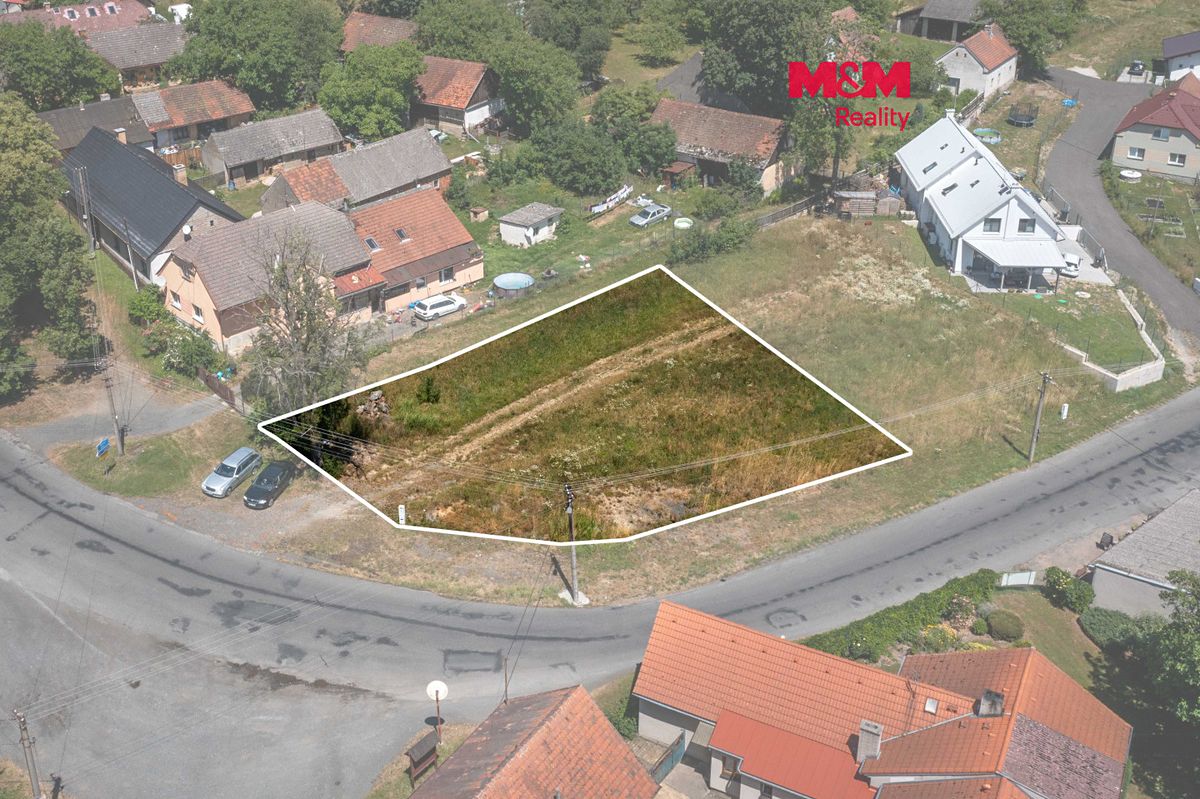 Prodej stavebního pozemku 838 m²