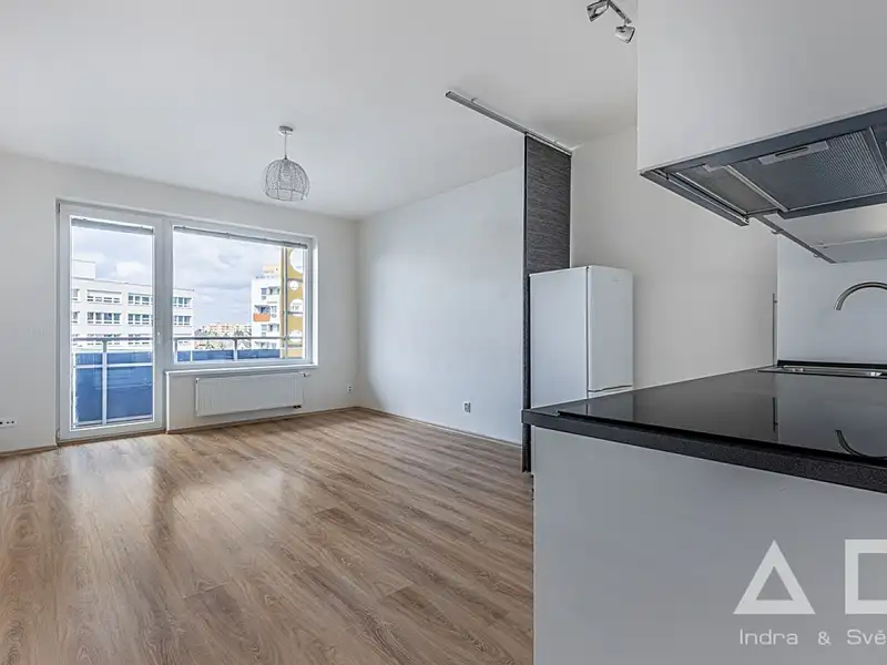 Pronájem bytu 2+kk 45 m², Praha – náhled fotky 3