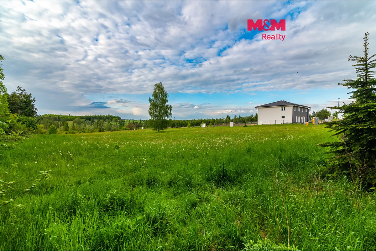 Prodej stavebního pozemku 2000 m²