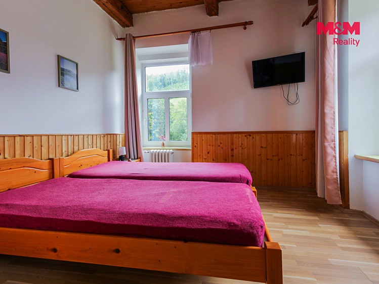 Prodej komerčního prostoru, 550 m² (18 z 30)