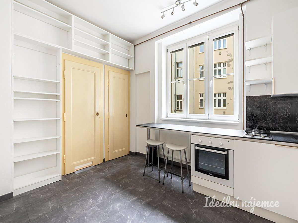 Pronájem bytu 2+kk 37 m² – fotografie 5