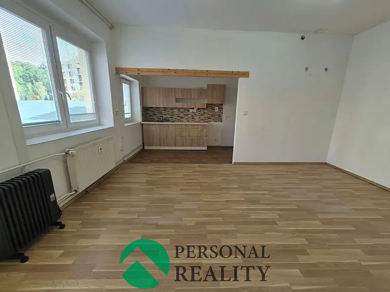 Pronájem bytu 1+kk 39 m², Náchod – náhled fotky 2